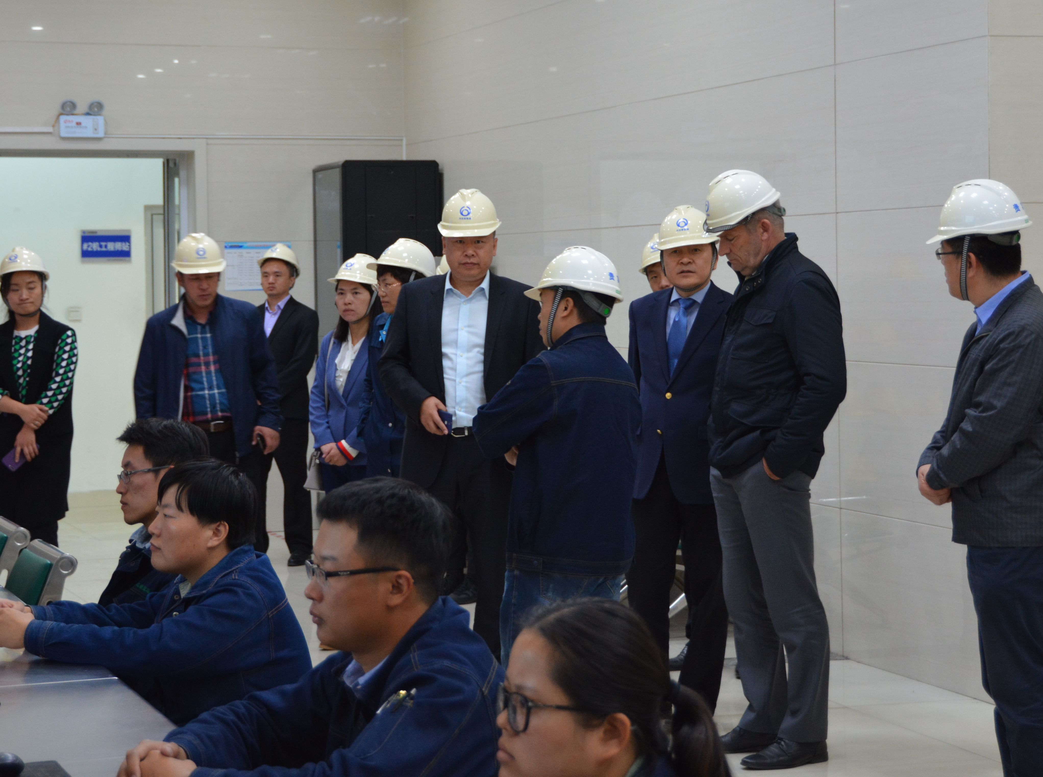 丹麦驻华使馆商务参赞晏森一行莅临兴达新能源有限公司考察调研