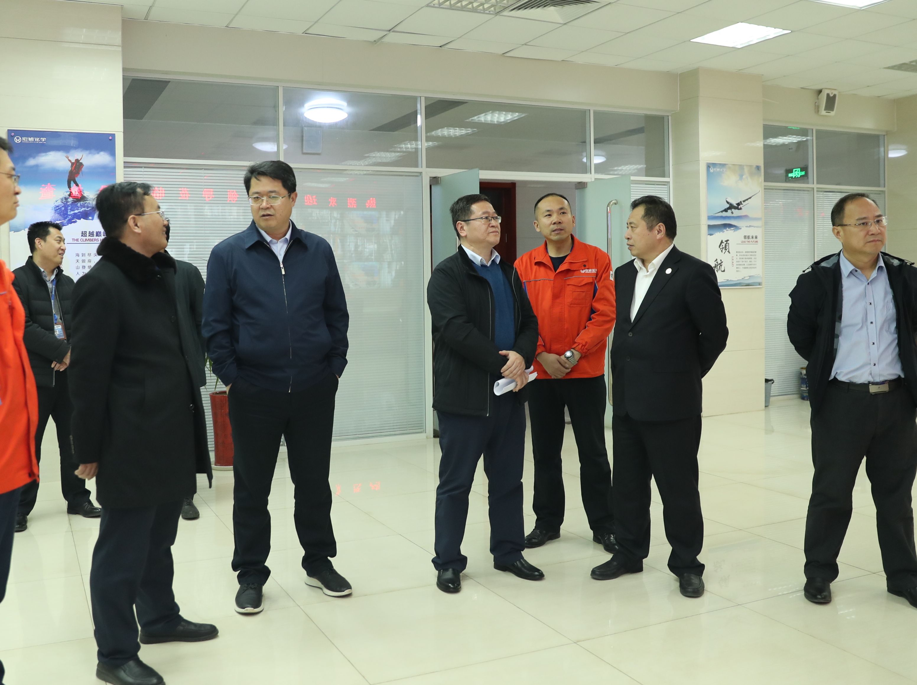 省建行领导一行莅临万达集团调研指导工作