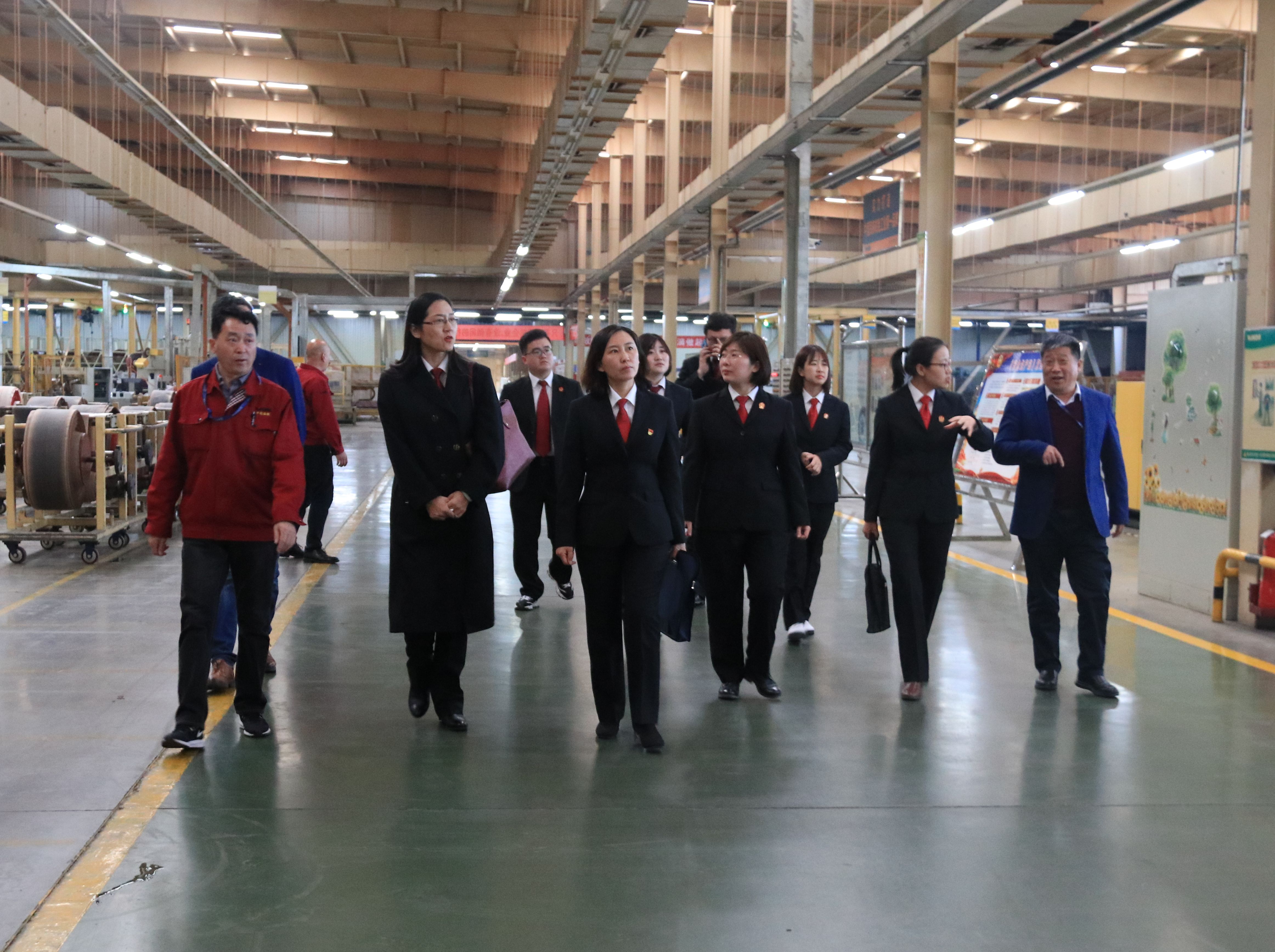 东营市中级人民法院调研组莅临万达橡胶集团调研指导工作