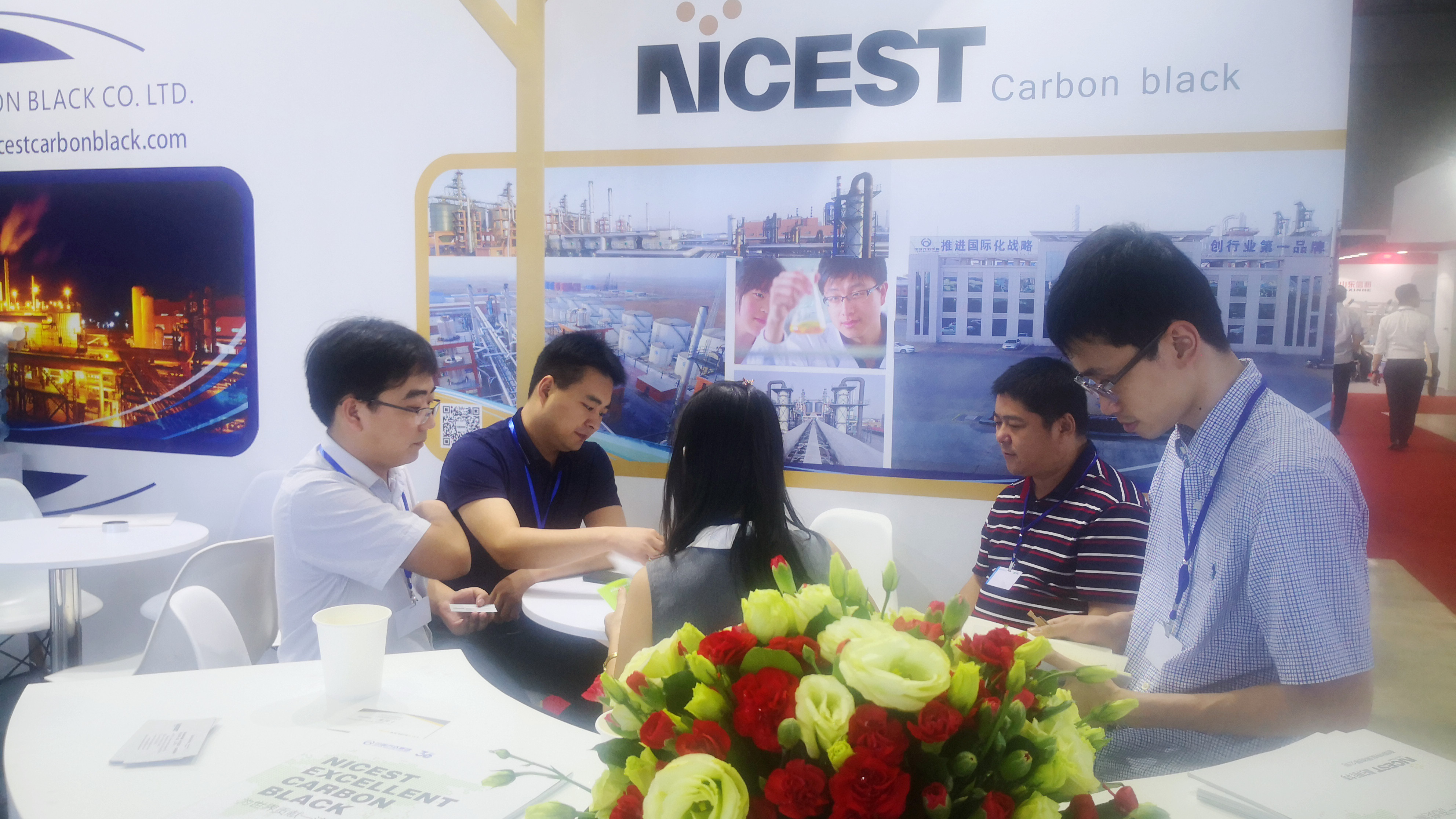 展会现场 (2).jpg