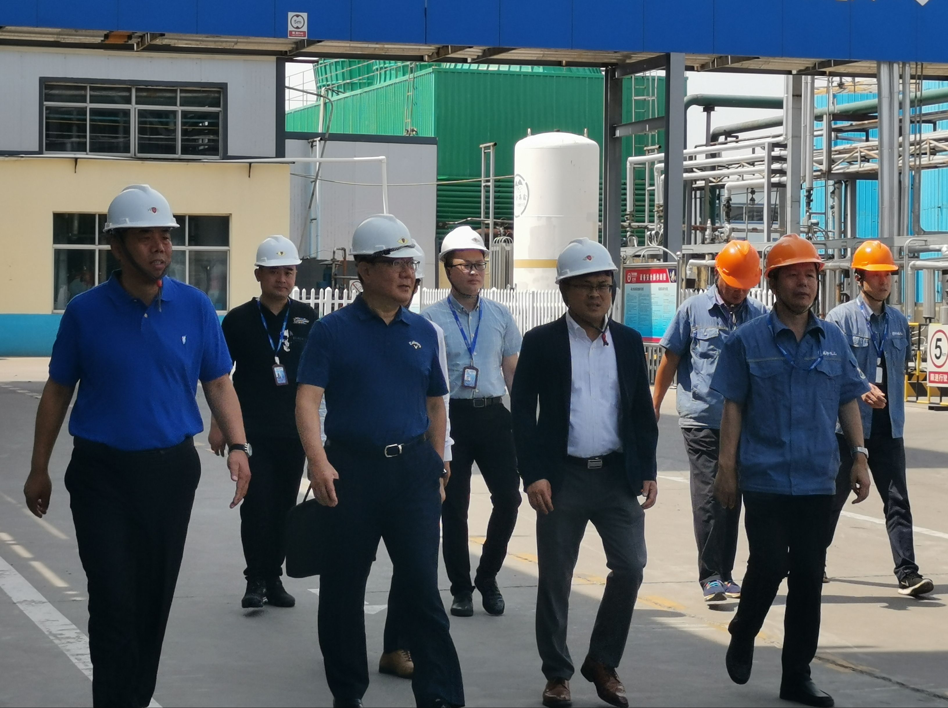 韩国TAPEX公司来访万达化工公司进行实地参观