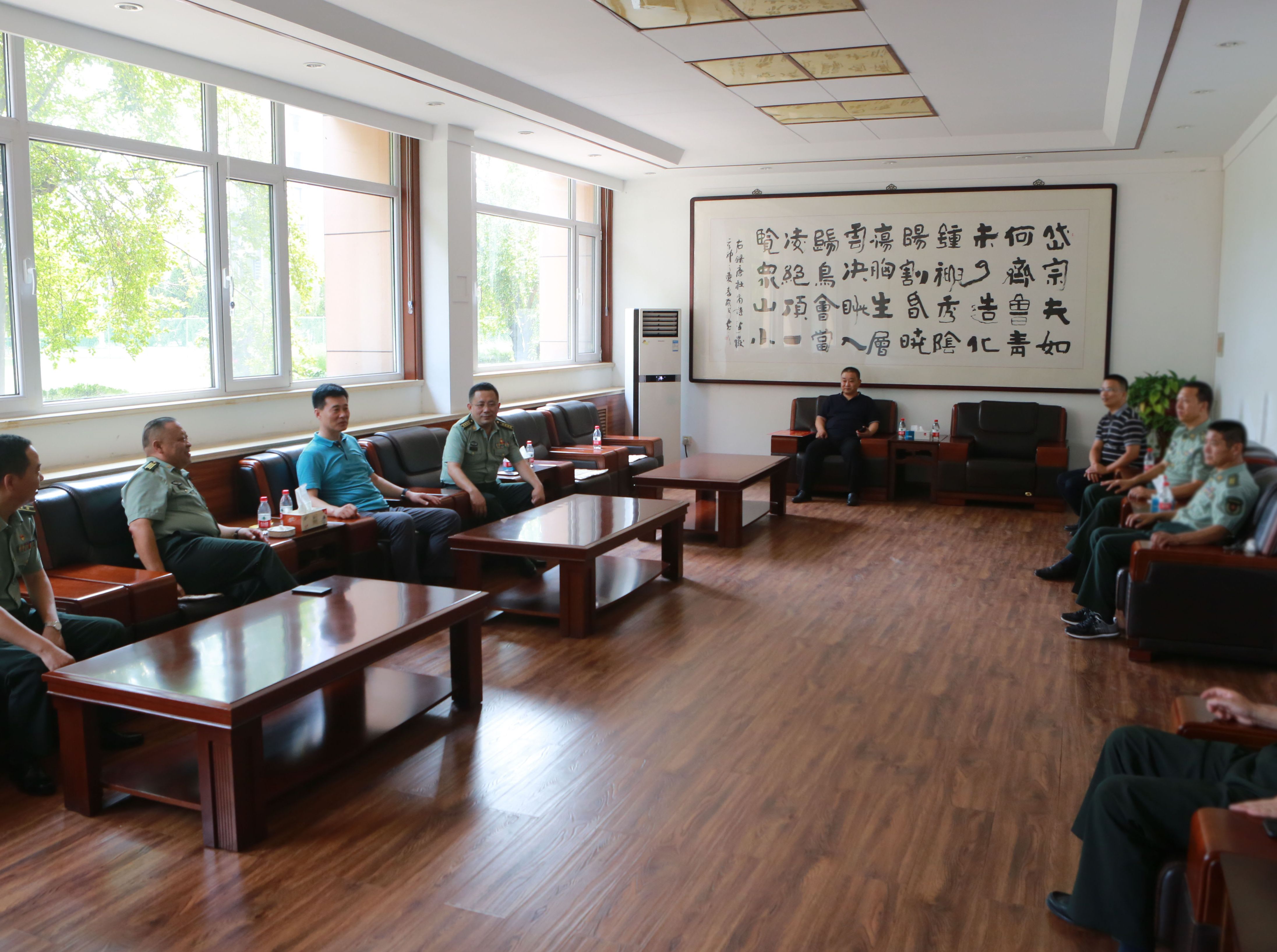 军企情深 | 万达集团到东营军分区走访慰问