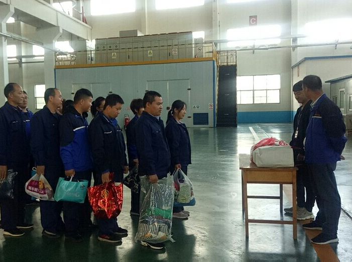 献爱心 助脱贫| 万达海缆公司组织开展爱心捐助活动