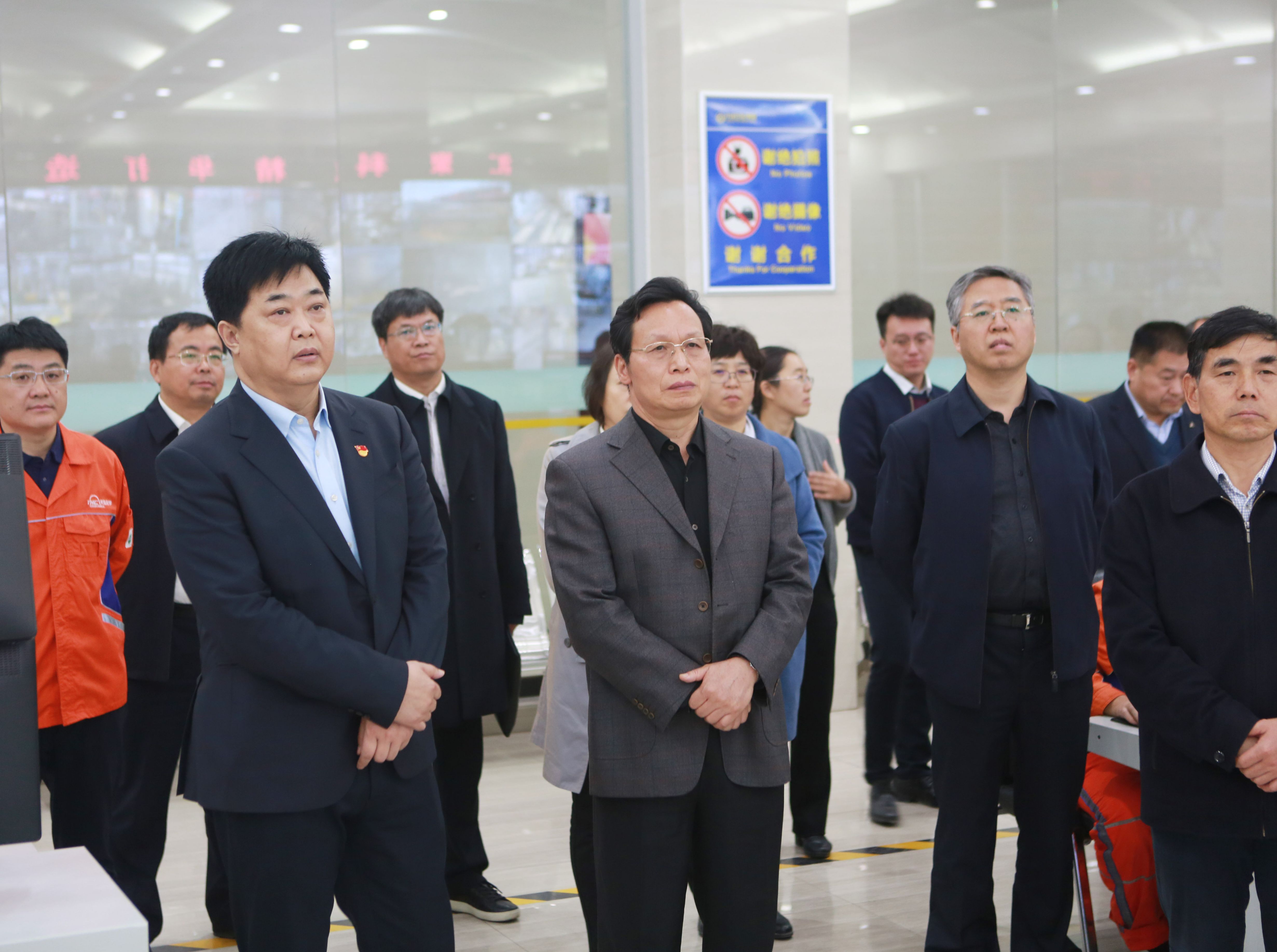 全国工商联副主席、中国光彩会副会长谢经荣莅临万达集团开展&ldquo;万企帮万村&rdquo;行动和乡村振兴战略调研工作