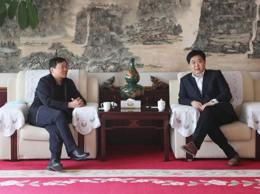 中国农业银行东营分行行长刘明鹤一行来万达集团对接交流