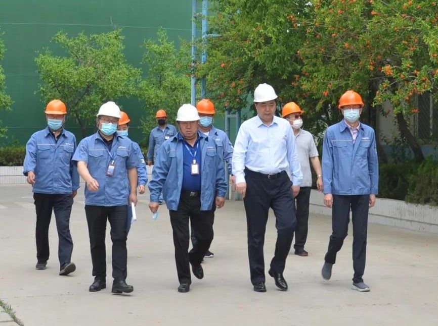 尚吉永主席到万达驻胜坨工业园区部分单位视察调研工作