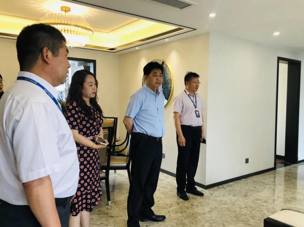 尚吉永主席到油矿电缆、宝通轮胎、万达蘭园项目与微电子公司视察调研