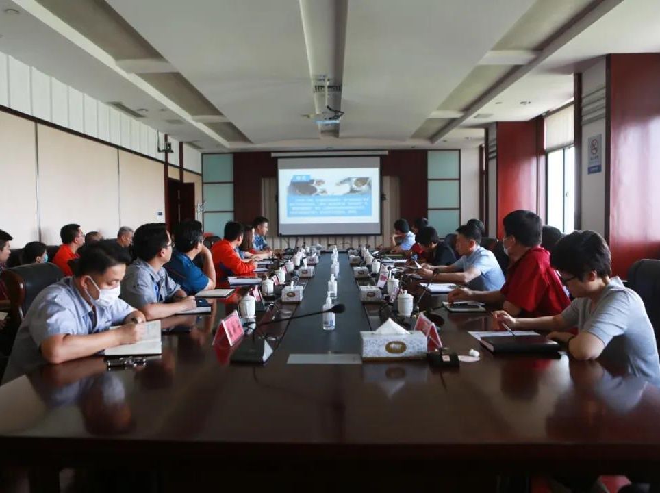 万达集团召开2020年第二季度管理提升工作总结调度会议