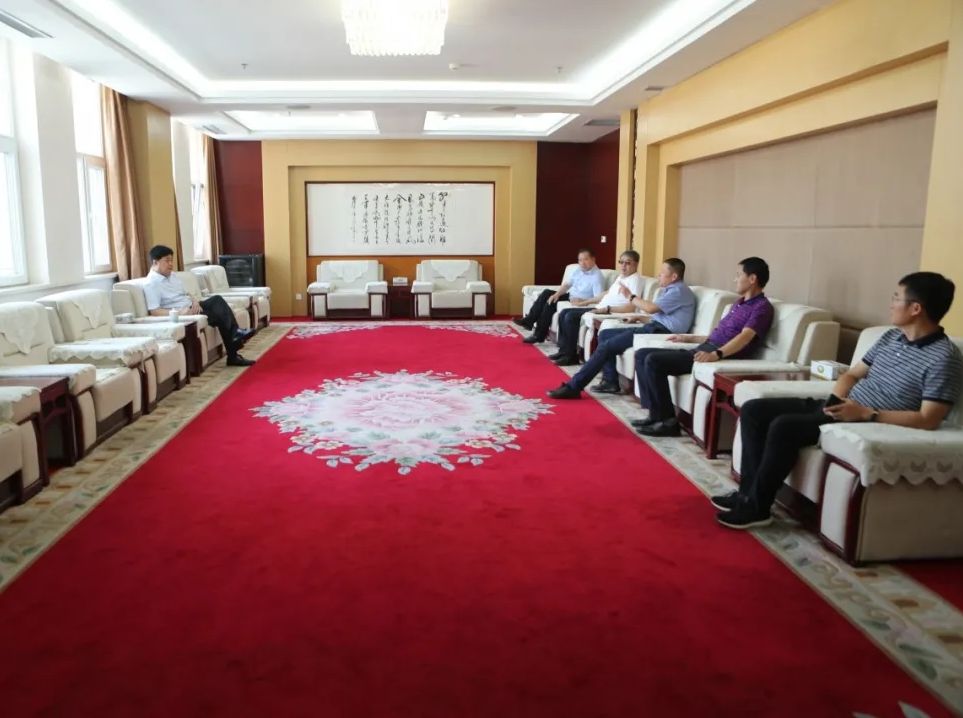 万达集团党委书记、董事局主席尚吉永到万达石化集团调研指导工作