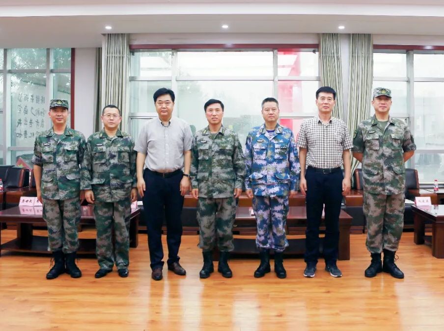 军企共建 鱼水情深 | 万达集团到东营军分区等单位开展&ldquo;八一&rdquo;建军节慰问活动