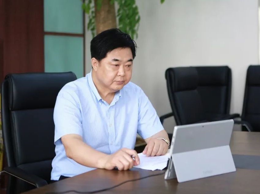 全国工商联石油业商会常务会长、万达集团党委书记、董事局主席尚吉永参加全国工商联全国稳住经济大盘会议精神贯彻落实情况视频调研会议