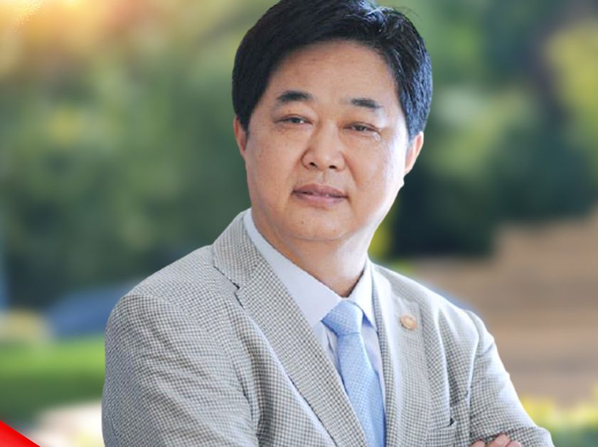 山东省总商会副会长、山东省民营企业家协会会长、万达集团党委书记、董事局主席尚吉永参与热议党的二十大报告