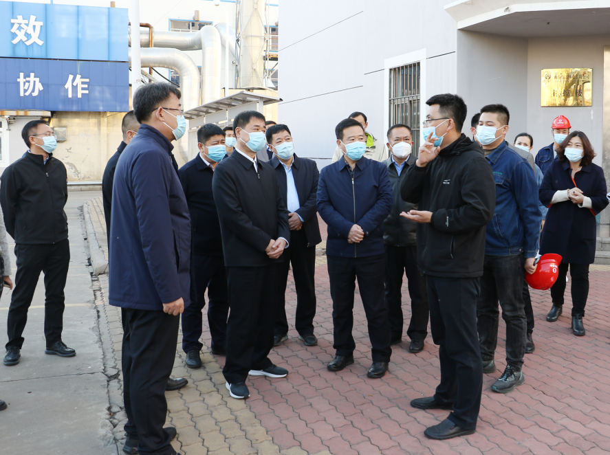 东营市副市长梁润生一行到万达热电公司督导检查安全生产工作