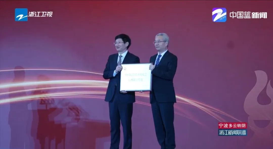 640 (5).jpg undefined