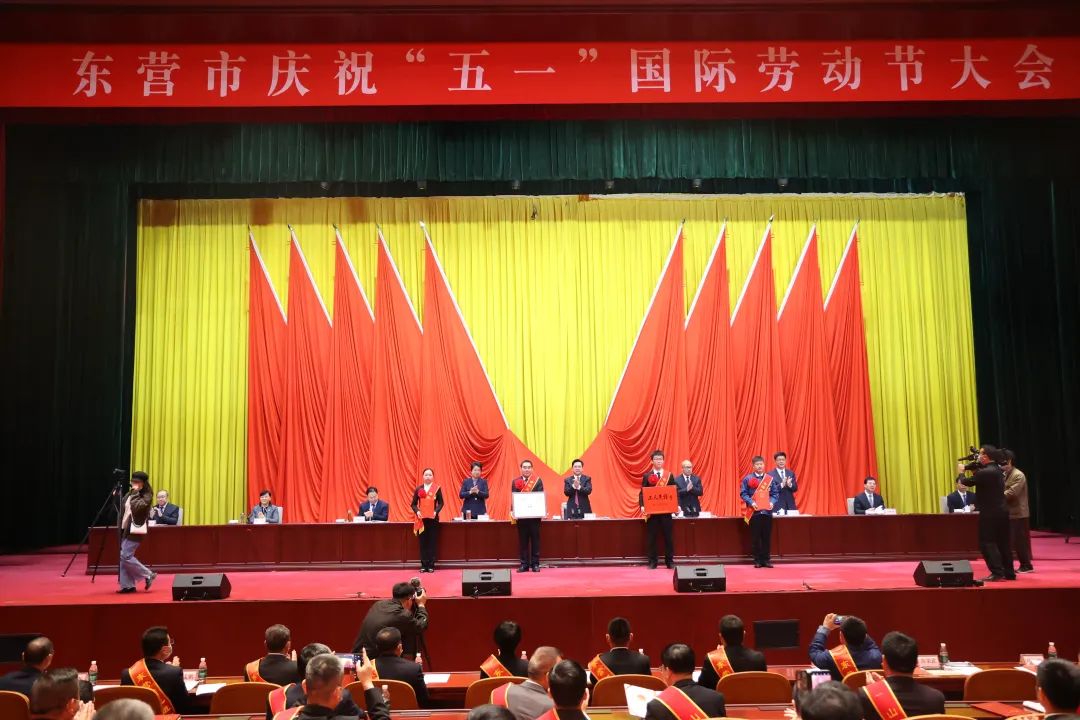 640 (4).jpg undefined